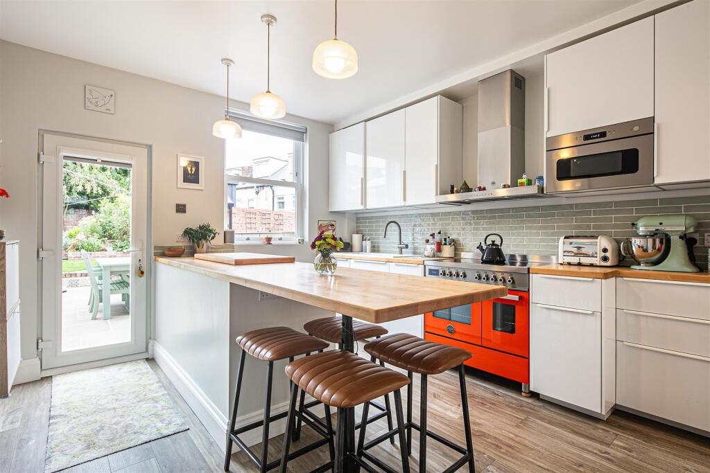 House in Sheffield - View 5