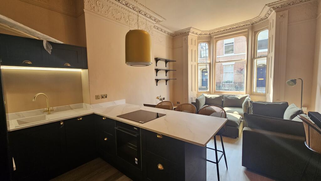 Apartment in Preston - View 2