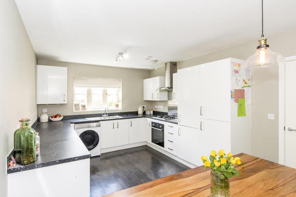 3-bed semi-detached on Frank Burditt Drive, Great Bowden, Market Harborough, £345,000