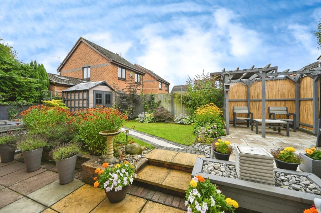 Henley Court, St. Helens, Merseyside, WA10 photo 3