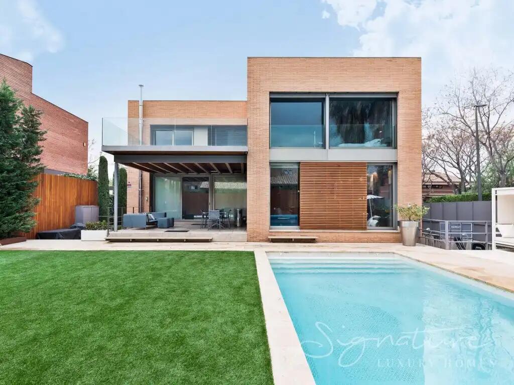 Main image of property: Catalonia, Barcelona, Sant Cugat del Vallès
