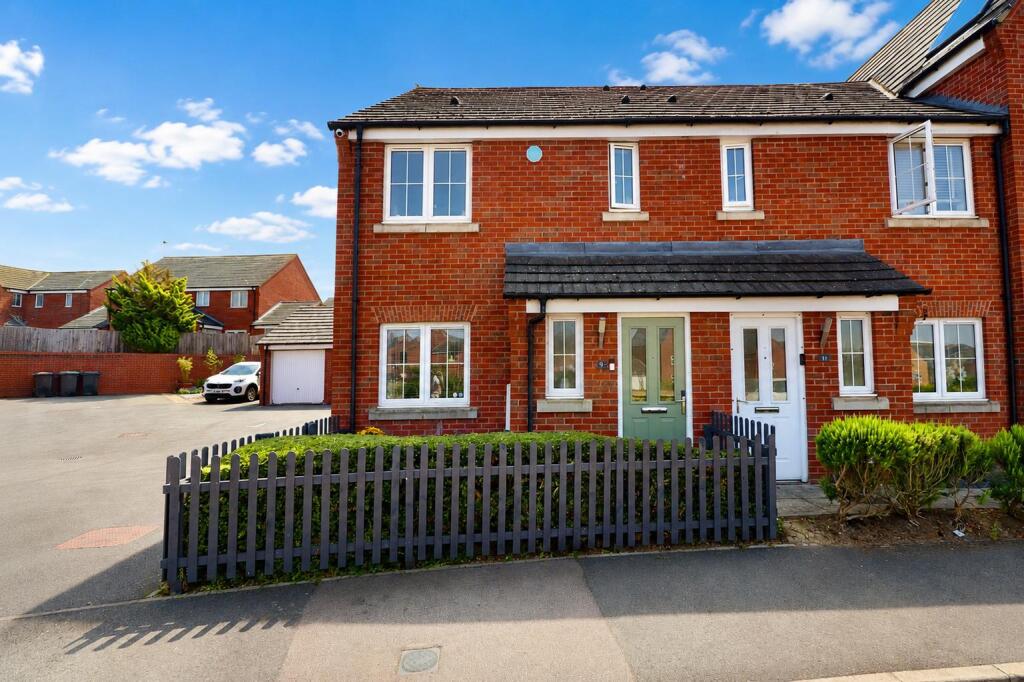 Main image of property: Tweed Crescent, Rushden, Northamptonshire NN10