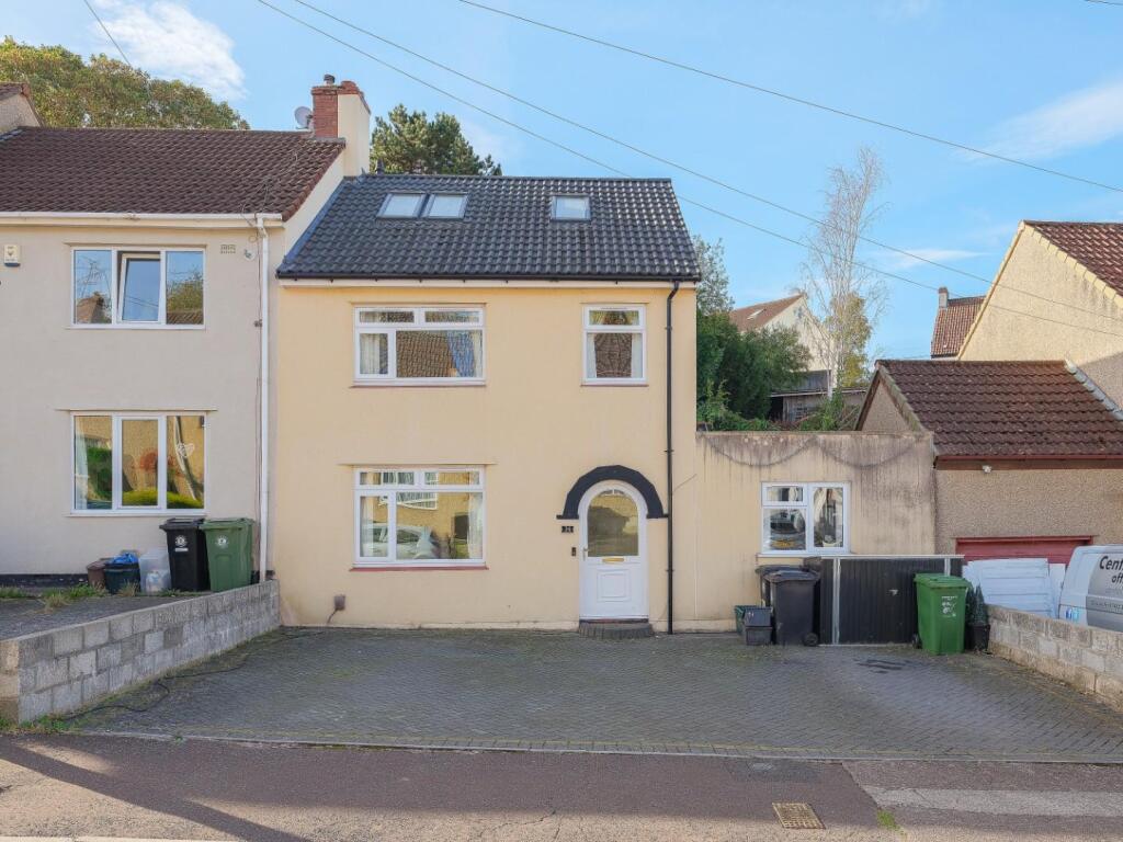 House in Bristol, St George - View 2