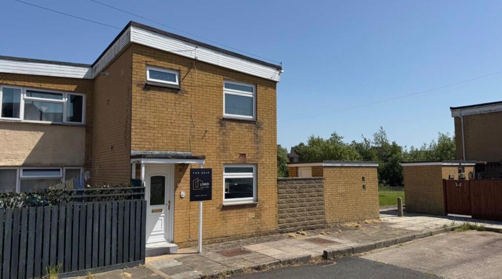 Main image of property: Pwll-y-waun, Porthcawl, CF36