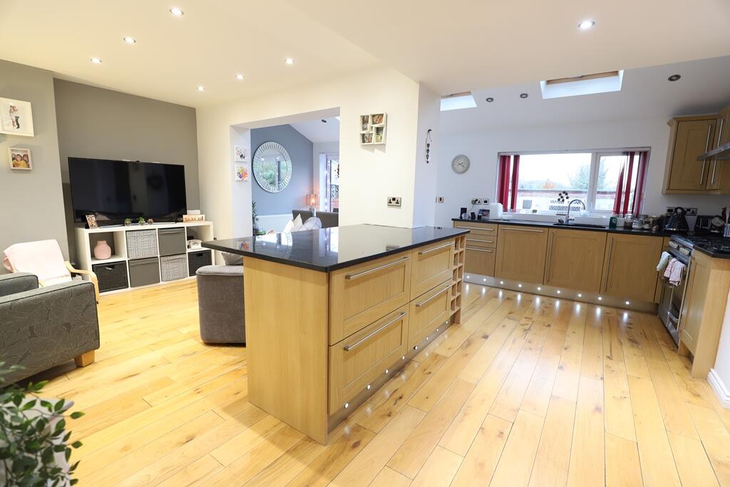 House in Stoke-on-Trent - View 2
