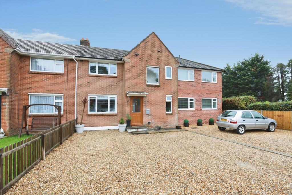4-bed terraced on Wavell Avenue, Poole, Dorset, BH17, £325,000