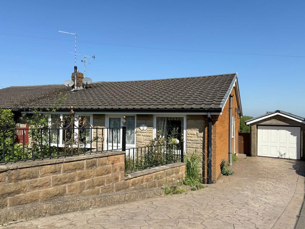 3-bed semi-detached on Yew Tree Drive, Oswaldtwistle, BB5, £180,000