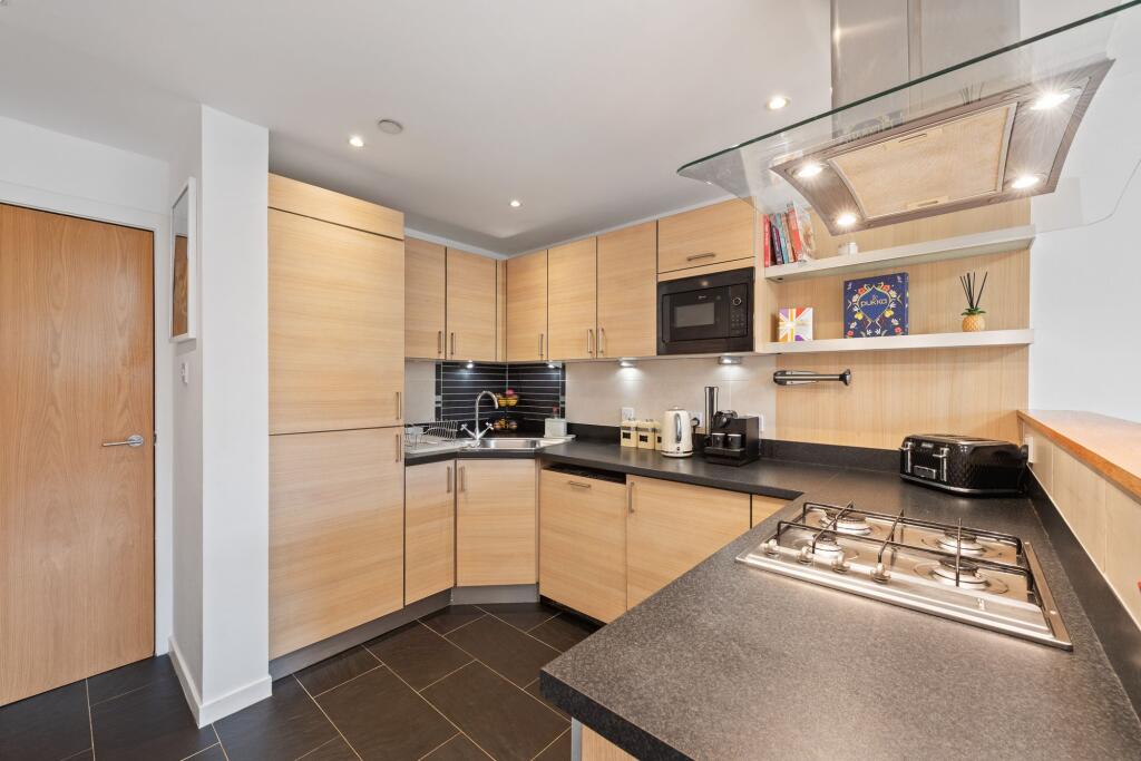 Apartment in Dunblane, Stirling - More