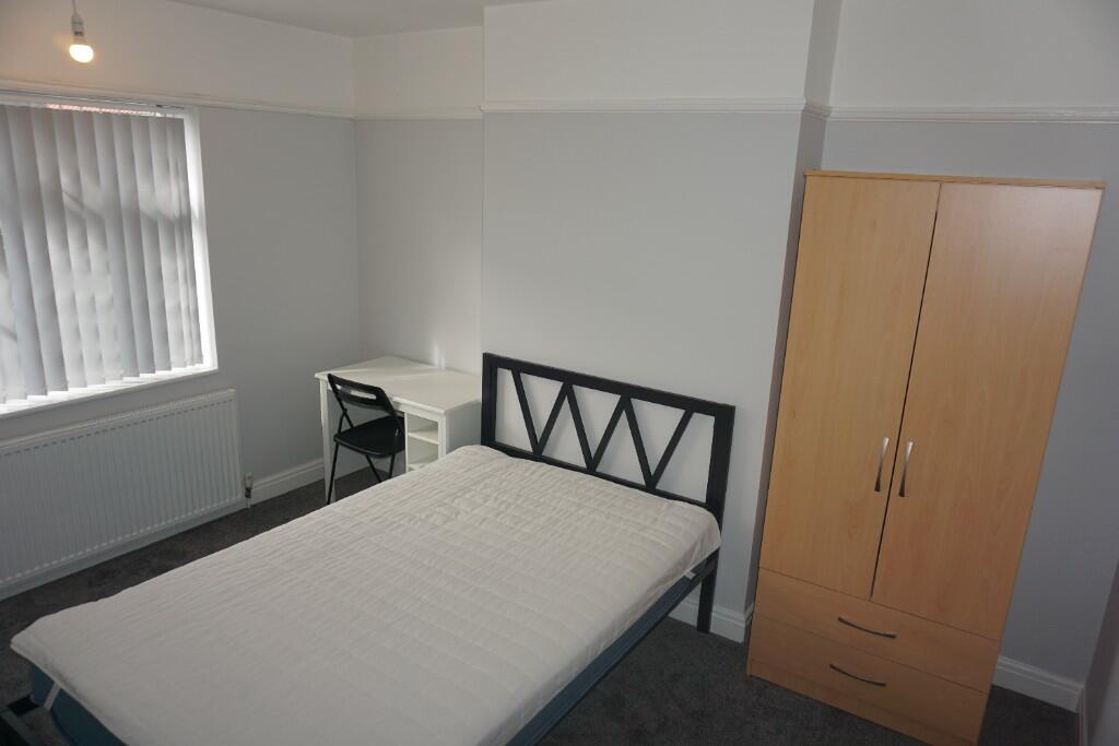 5 bedroom house for rent