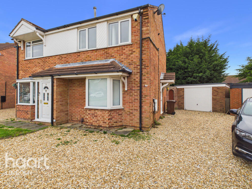 2-bed semi-detached on Digby Close, Lincoln, £180,000