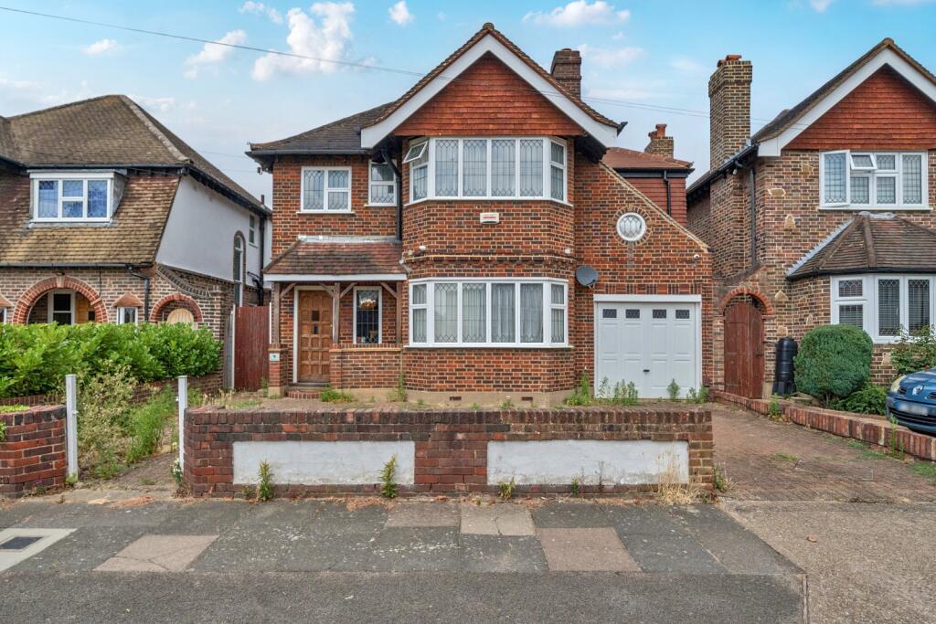 Main image of property: Branksome Way, New Malden, KT3