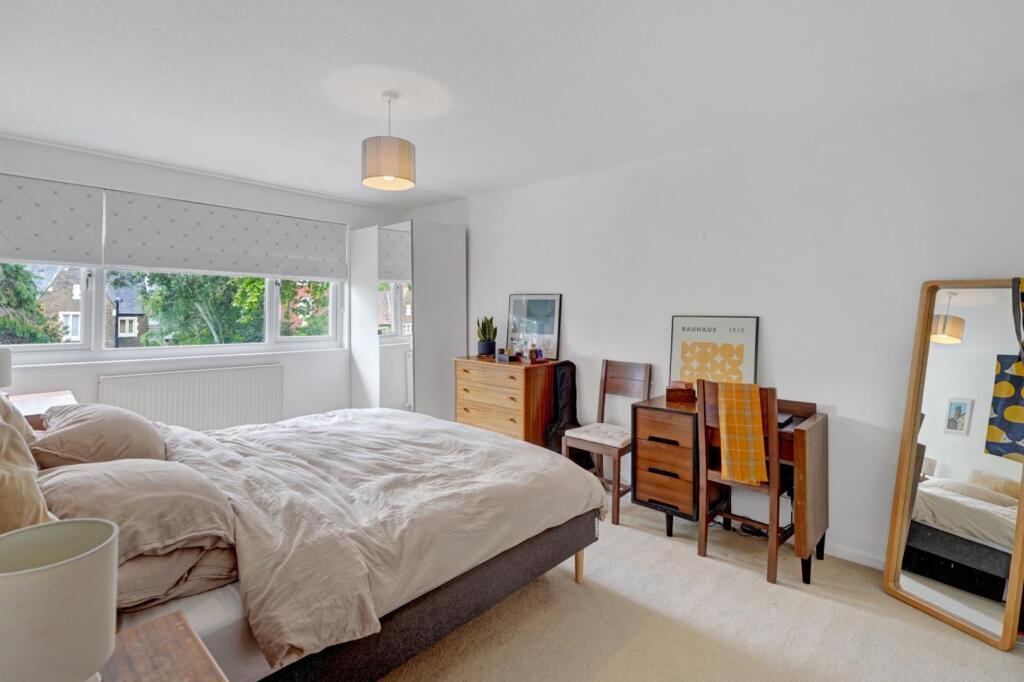 House in London - View 4
