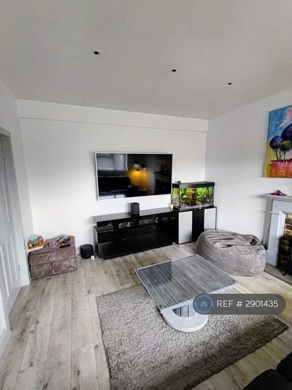 Main image of property: Clay Lane, Reading, RG7