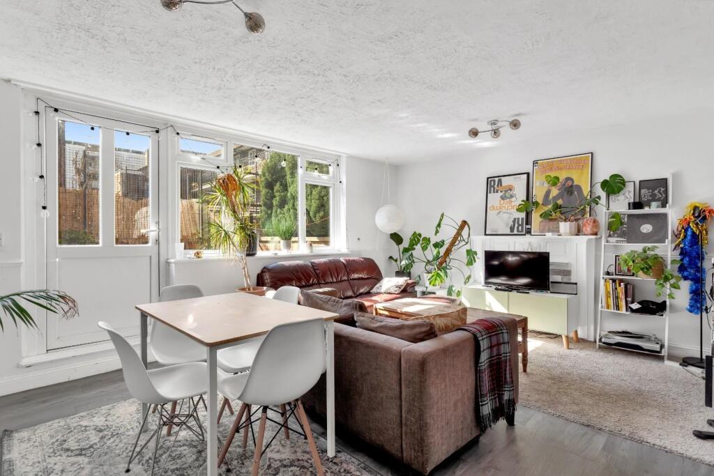 Main image of property: Myrtle Walk, London, N1