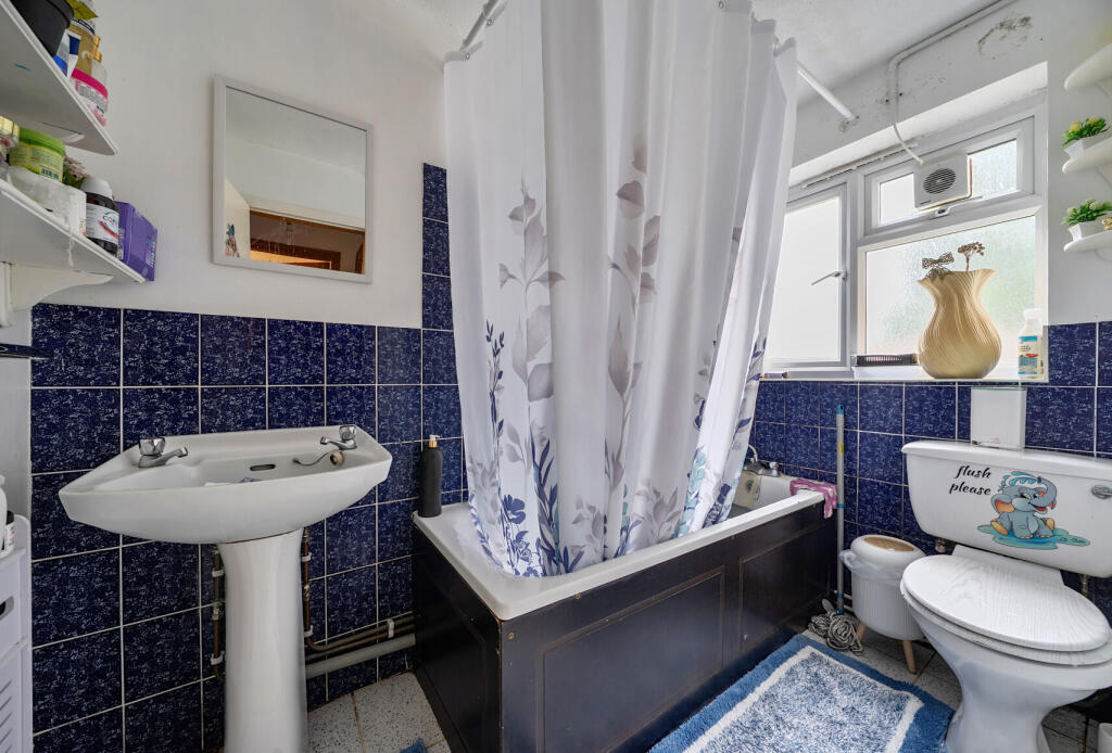 Apartment in Waverley, Witley and Milford - More