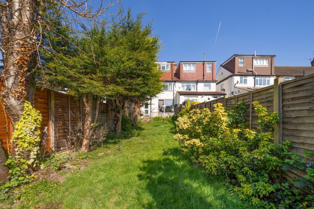 House in London - View 3