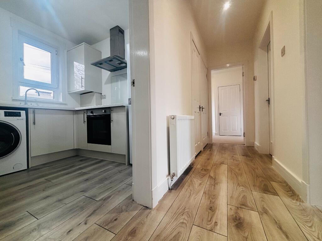 Main image of property: Easter Road, Shotts, North Lanarkshire, ML7