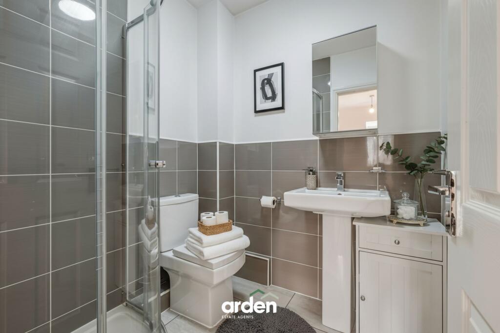 The Mayfields, Redditch, B98 – pohled 5