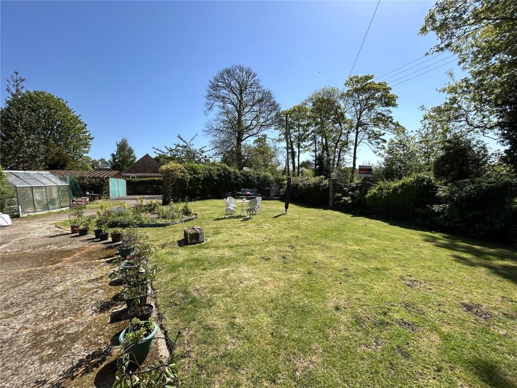 House in Maidstone, Sutton Valence - View 3