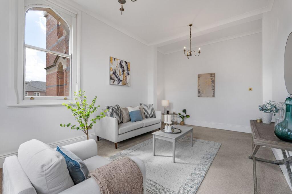 Apartment in Cheltenham, Ewens Farm, Montpellier - View 4