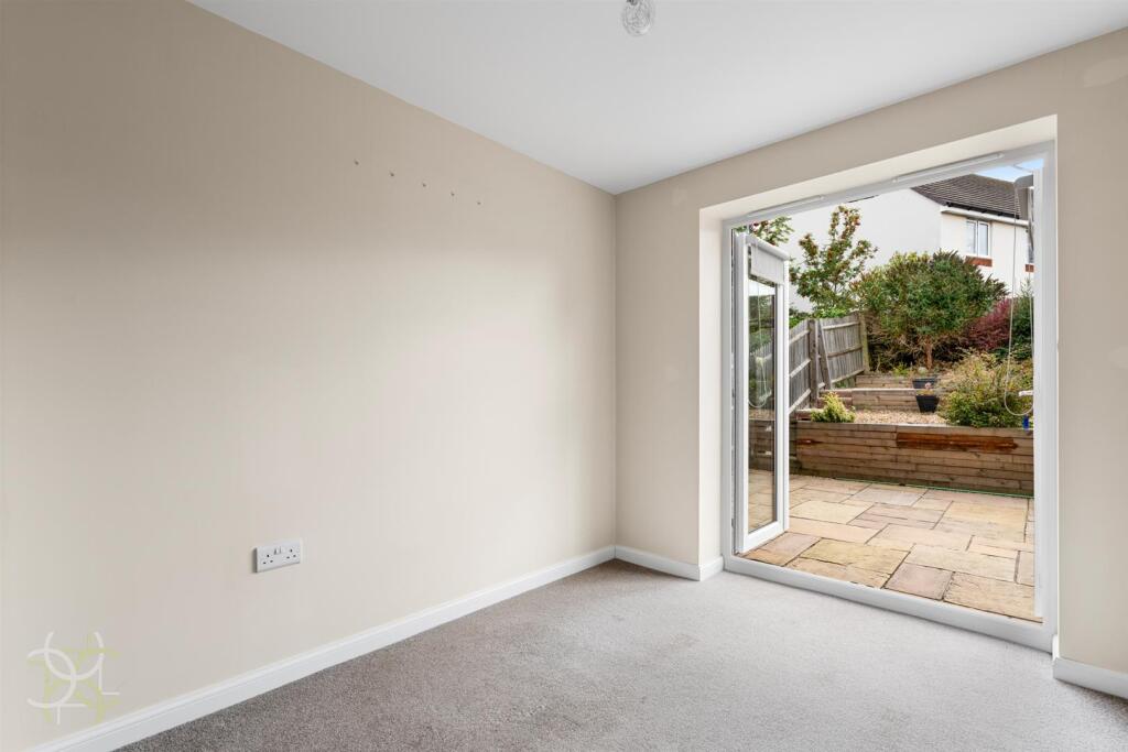 House in Worcester - More