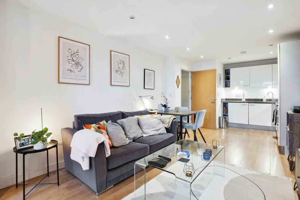 Apartment in London, Bankside, The Borough - View 2