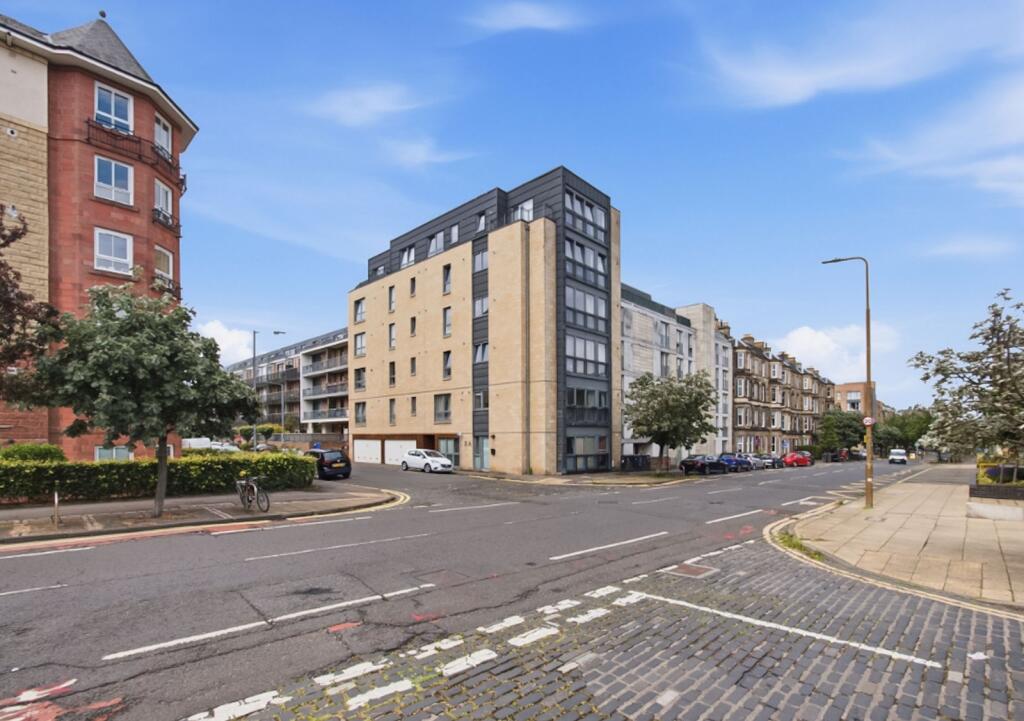 Main image of property: Flat 1, 2B Hopetoun Street, Edinburgh, EH7