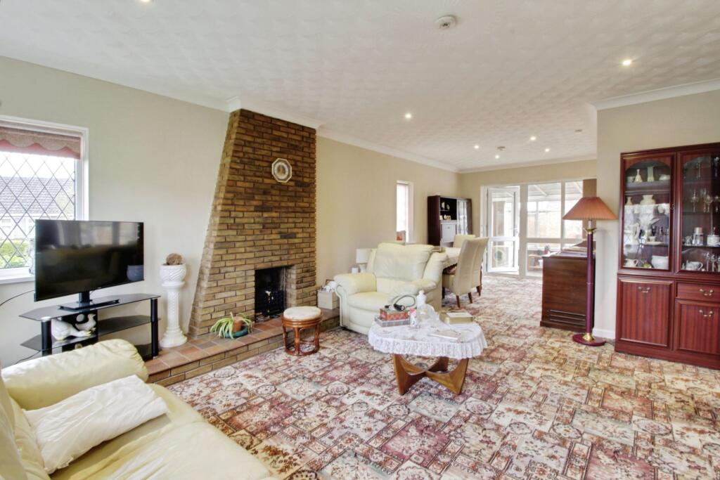 Lindsey Avenue, Market Deeping, PE6 photo 3