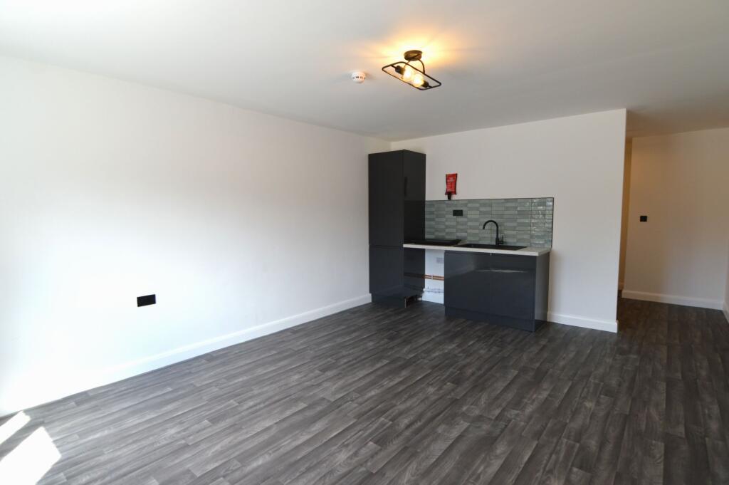 Apartment in Coventry - View 5