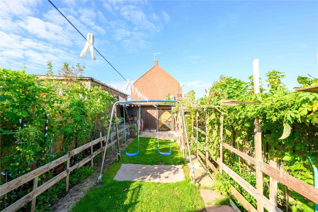 House in Nottingham - View 4