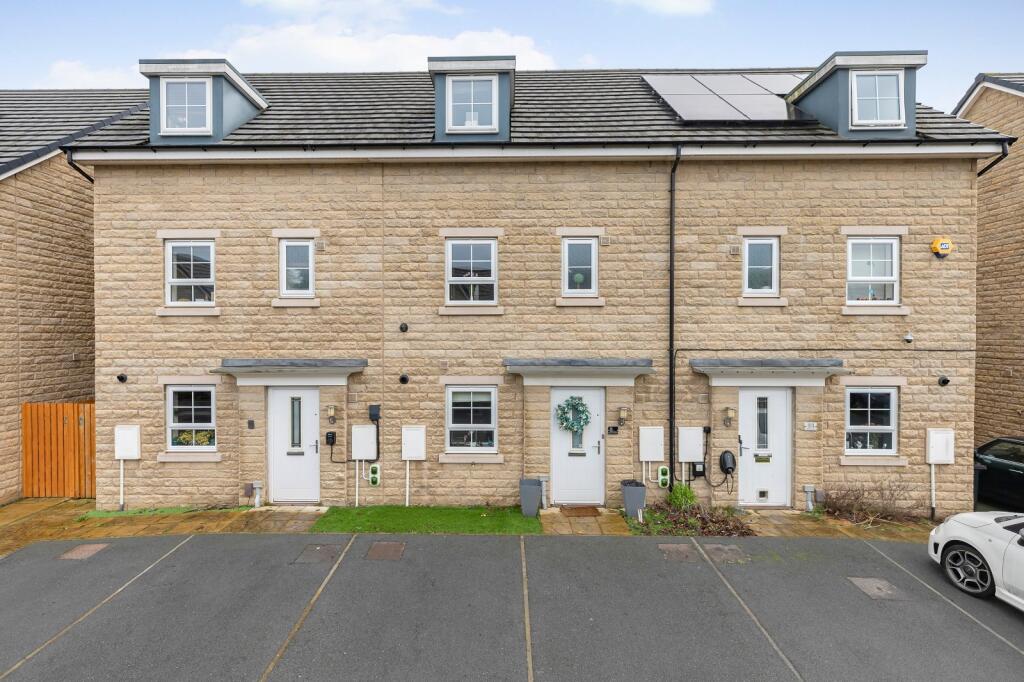 Main image of property: Fulton Crescent, Silsden, Keighley, West Yorkshire, BD20