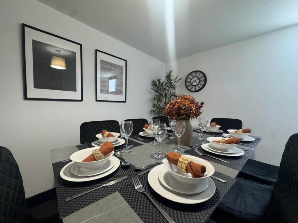 Main image of property: Cambrian Terrace, Beeston, Leeds