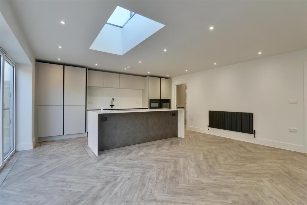 House in Portsmouth, Milton - View 3