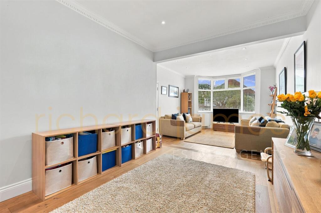 House in London - More
