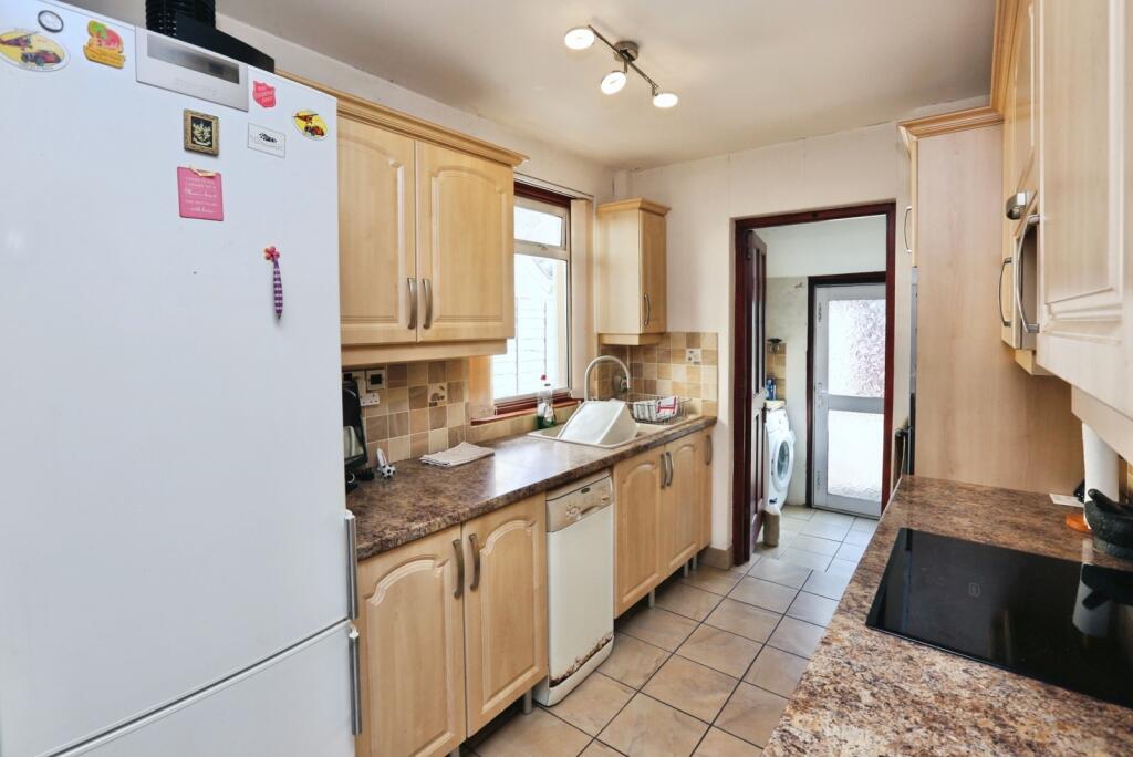 House in Southampton - View 4