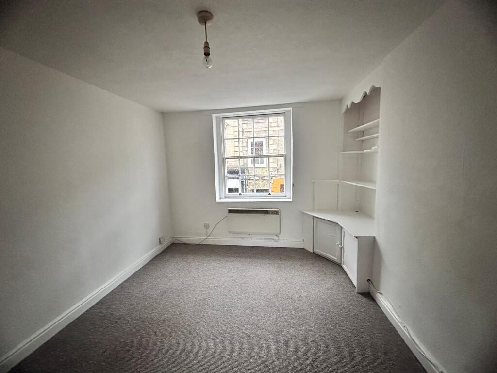 Additional image 5 of 9  - 11 East Street, Warminster, Wiltshire, BA12 9BY