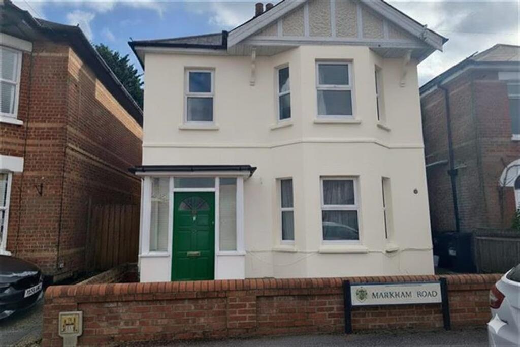 Main image of property: 5 bedroom Detached House in Winton