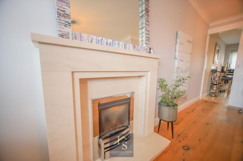 Apartment in Stockport - More