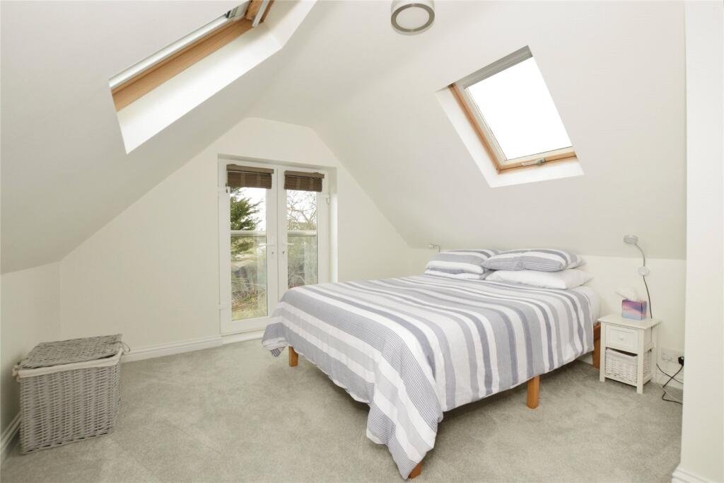 Meehan Road South, Greatstone, New Romney, Kent, TN28 photo 4