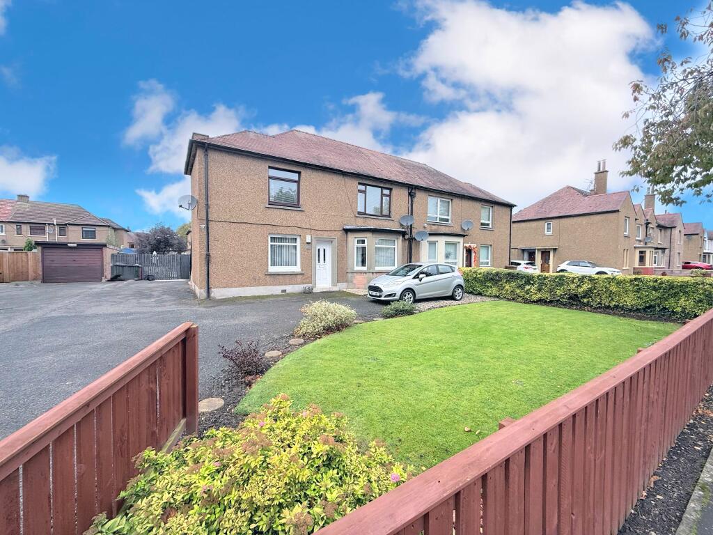 2-bed flat on 26 Oxgang Road, Grangemouth, Falkirk, FK3 9BZ, £124,995