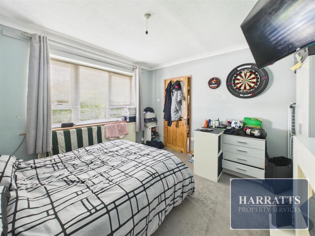 House in Stockport, Greater Manchester - View 3