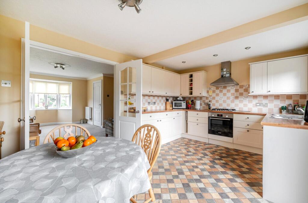 Additional image 5 of Saunters Close, Wincanton, Somerset, BA9