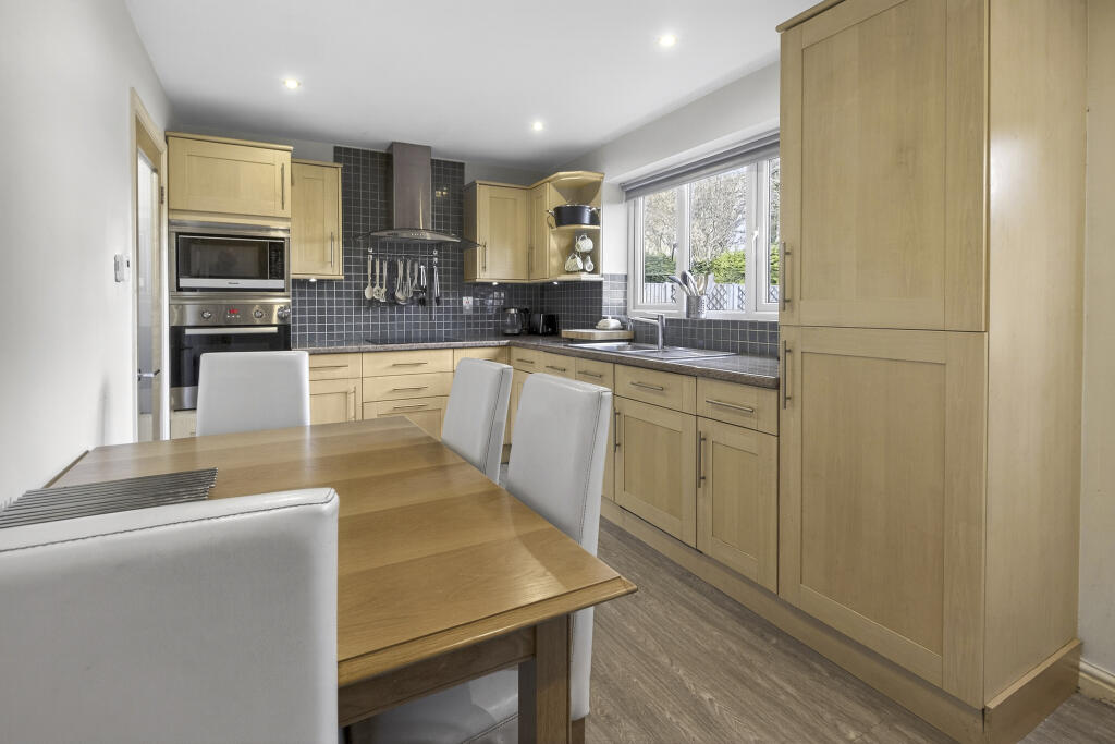 Maple Drive, Leeds, LS12 photo 3