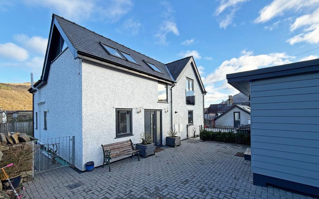 4-bed detached on Warden Street, Llanberis, Caernarfon, Gwynedd, LL55, £550,000