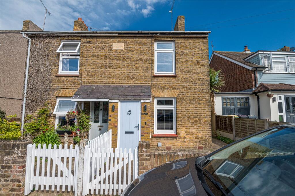 House in Rochford, Great Wakering - View 2