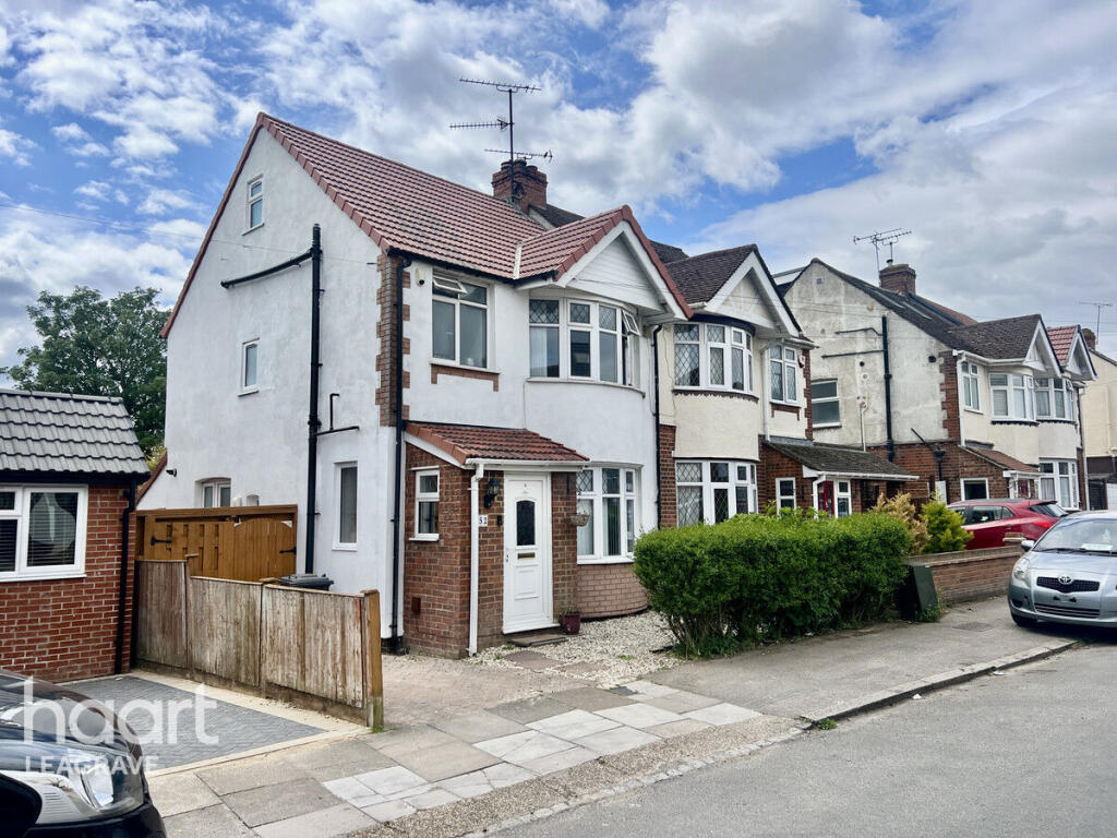 3-bed semi-detached on Grosvenor Road, Luton, £400,000