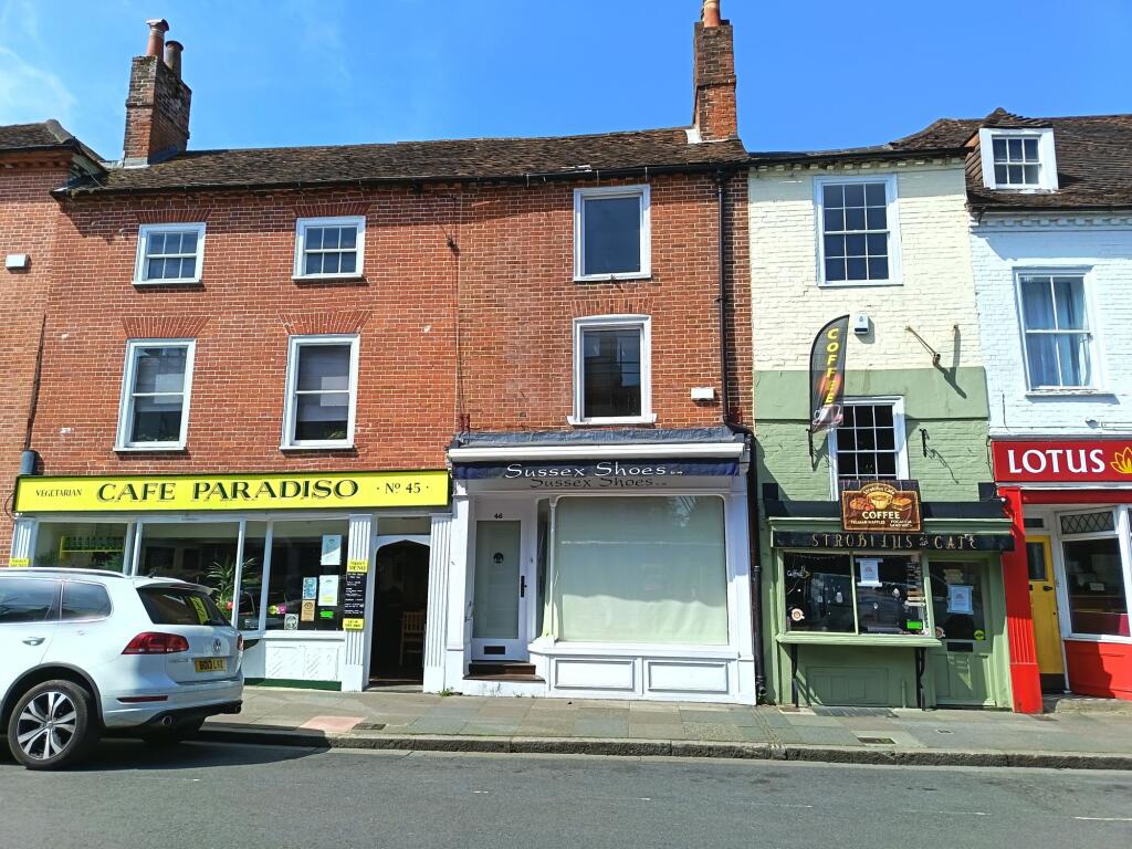Main image of property: 46 North Street, Chichester, PO19 1NF