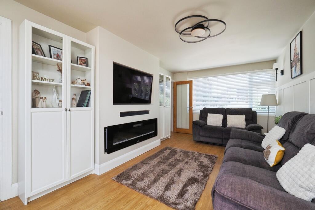 House in Nottingham, Inham Nook, Chilwell - View 3