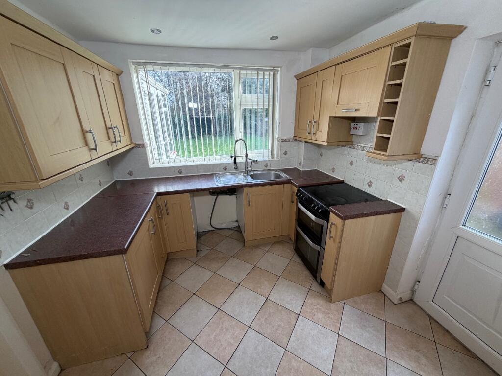 Riversdale, Woolston, Warrington photo 4