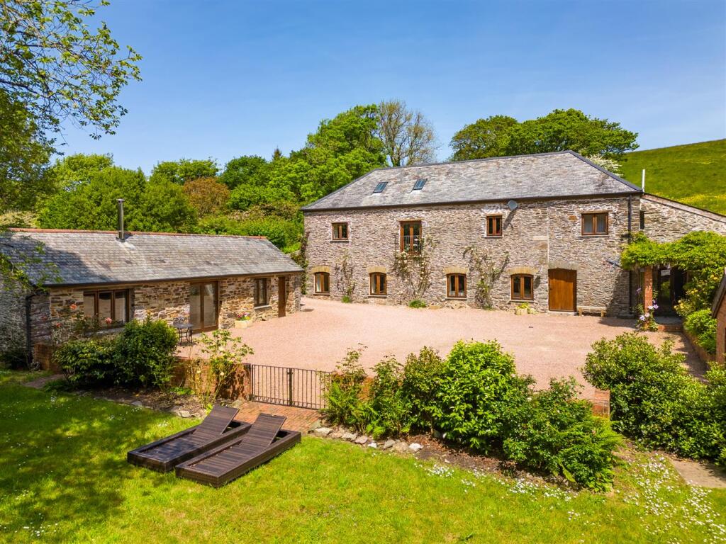5-bed house on Nr Downderry | East Cornwall, £985,000